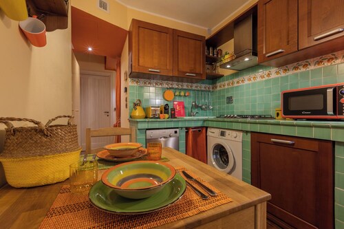 I Vicini del Re by Wonderful Italy