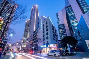 星評価なしの画像、3 / 52、ボタン