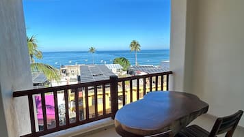 Basic Suite, Balcony | Terrace/patio