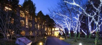 Weisheng Xiangyi Hotel (Xiangyi Building)