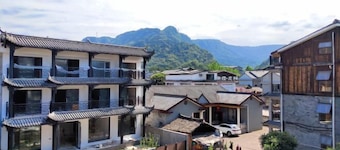 Hongya Hansongyuan Inn