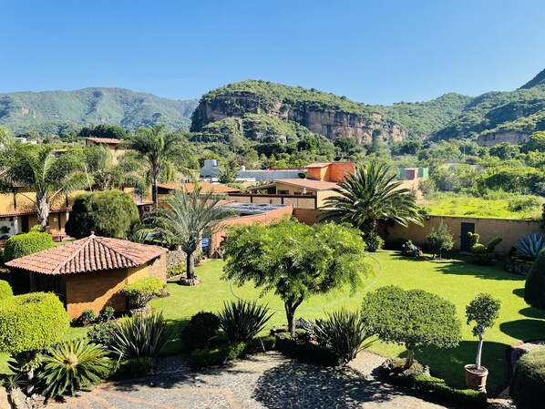 Interior detail - Casa Akbal (Malinalco)