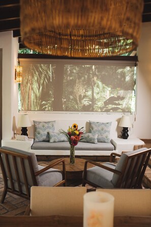 高级别墅, 1 间卧室, 花园景观 | 起居区