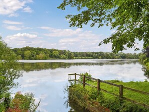 Unclassified image, 5 of 19, button - A hidden gem in the heart of Lincolnshire located on the banks of a Reservoir. (Revesby, near Boston)