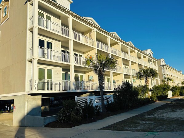 Exterior - OceanView Condo with Pool and Hot Tub  (Mexico Beach)