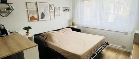 1 soverom, strykejern/-brett, wi-fi og sengetøy