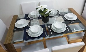 Dining - The Oasis - For Contractors and Individuals (Wigan)