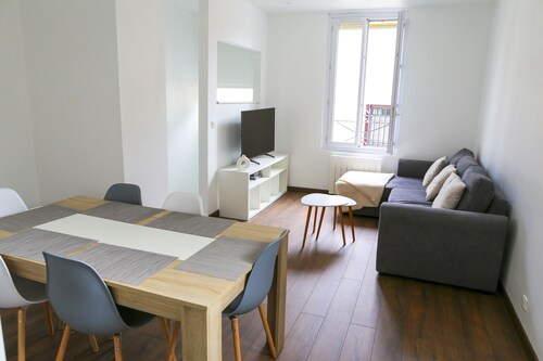   AUBERVILLERS MAISON INDIVIDUELLE A 5 MINUTES DU STADE DE FRANCE