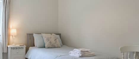 3 chambres, Wi-Fi gratuit, draps fournis
