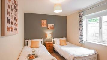 2 makuuhuonetta, vuodevaatteet