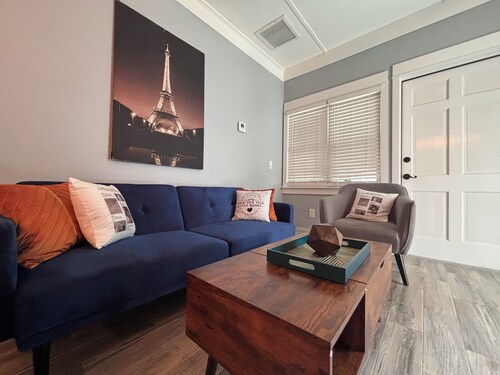 Quaint 1Br/Ba entire guest house in heart of Hist. Downtown Winter Garden