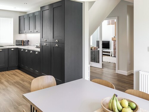 4 bedroom accommodation in Caernarfon