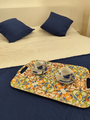 1 habitación, wifi y ropa de cama