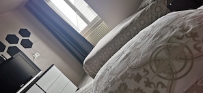 3 chambres, fer et planche à repasser, Wi-Fi gratuit