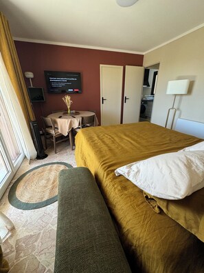 1 Schlafzimmer, Bügeleisen/Bügelbrett, WLAN, Bettwäsche