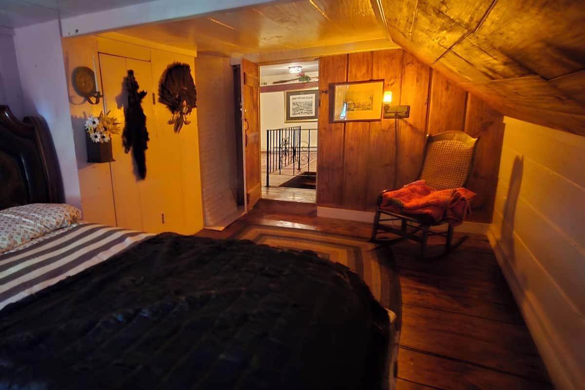 1 bedroom, iron/ironing board, free WiFi