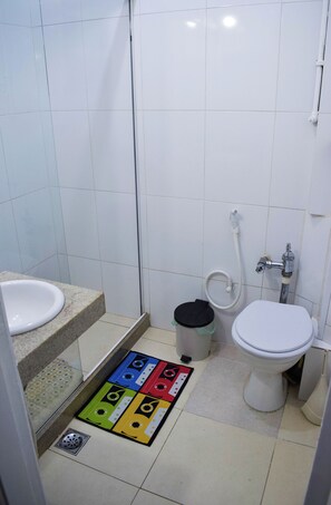 Towels, toilet paper