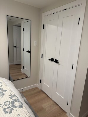 1 makuuhuone, silitysrauta/-lauta, ilmainen Wi-Fi, vuodevaatteet