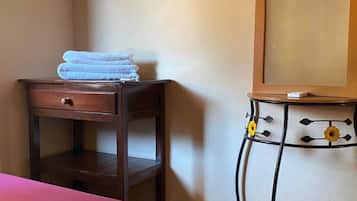 2 bedrooms, WiFi