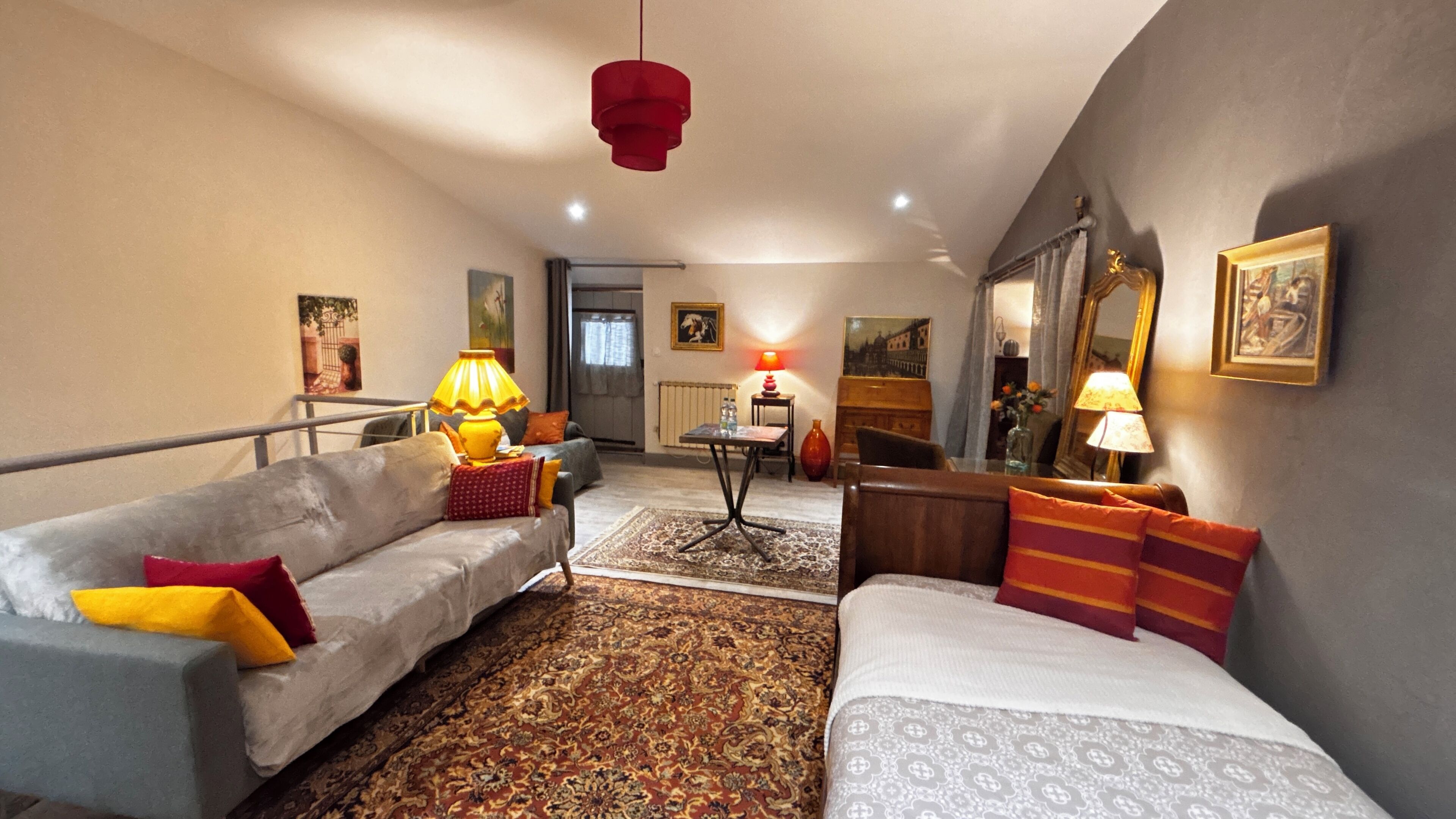 1 slaapkamer, een bureau, gratis wifi, beddengoed