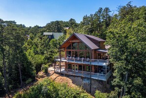 Exterior - Barefoot Landing (Sevierville)