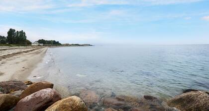 Awesome home in Korsør with WiFi