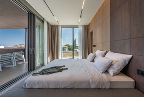 3 bedrooms, Internet