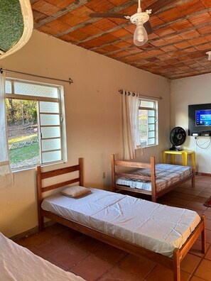 4 bedrooms, WiFi