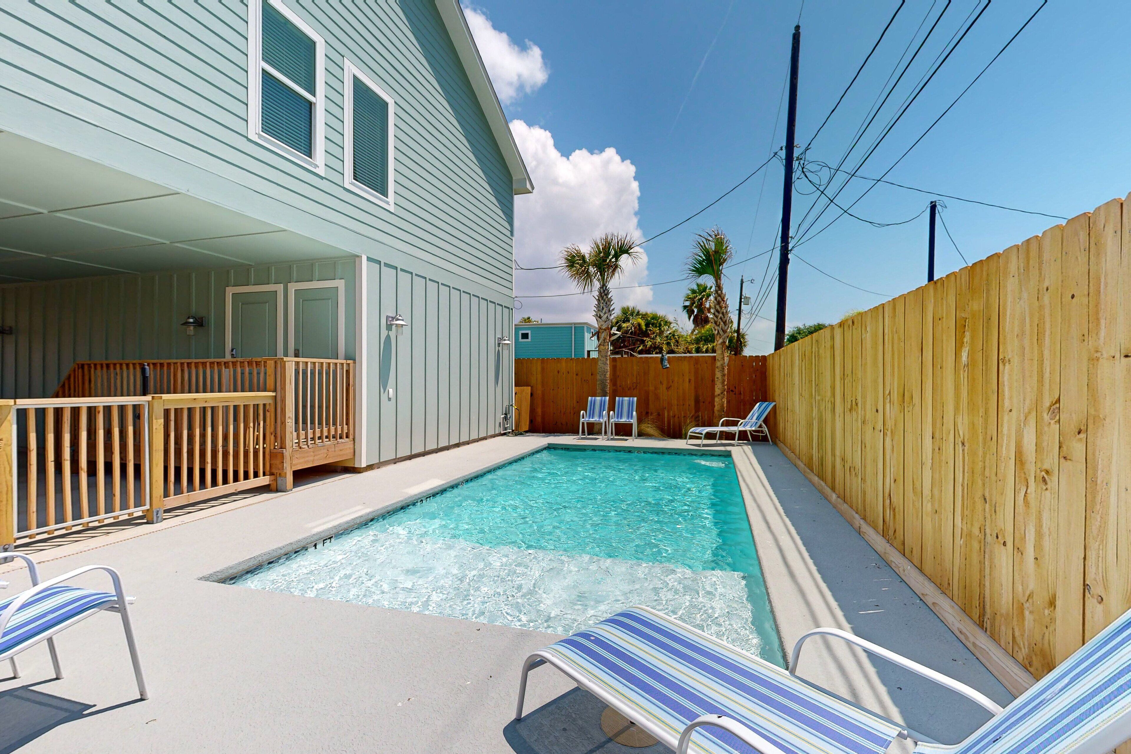 SS417: Mama's Beach Blessing, 5BD, 4BA, Private Pool, Golf Cart Included