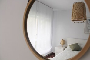 Iron/ironing board