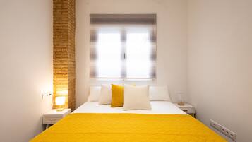 1 chambre, fer et planche Ă repasser, Wi-Fi gratuit, draps fournis