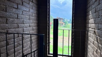 Familie huisje | 2 slaapkamers, individueel gemeubileerd, een laptopwerkplek, beddengoed