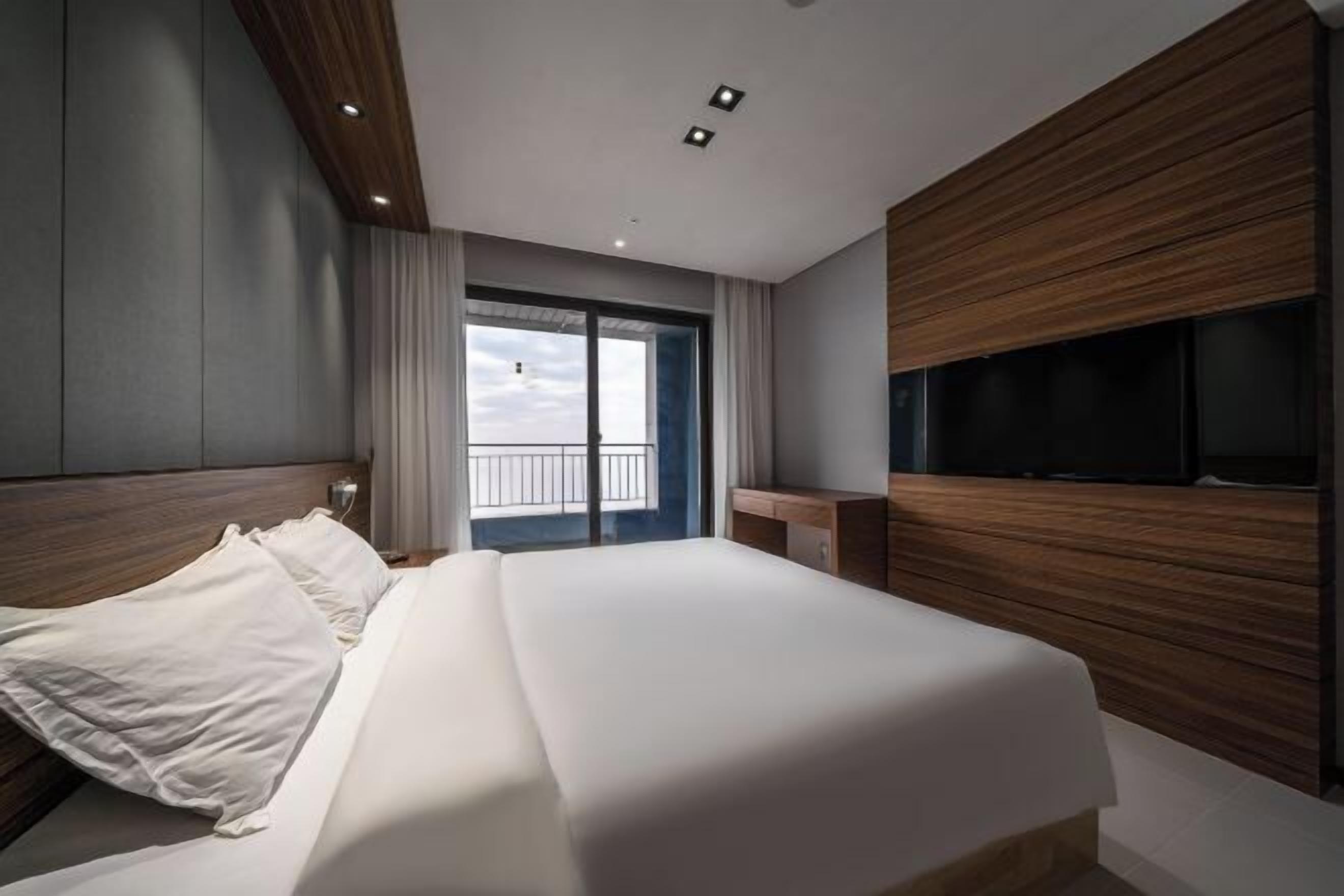 Schreibtisch, kostenloses WLAN