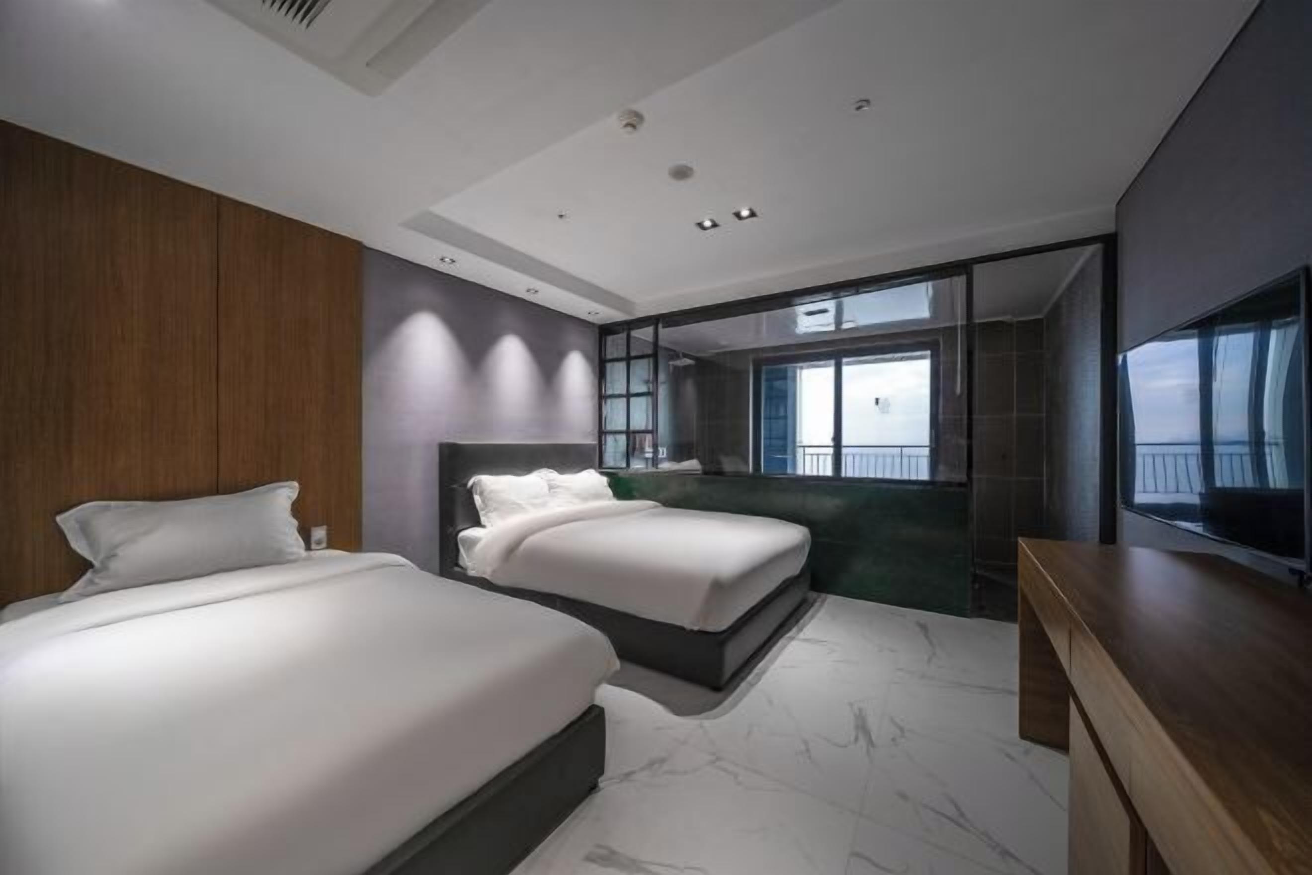 Schreibtisch, kostenloses WLAN