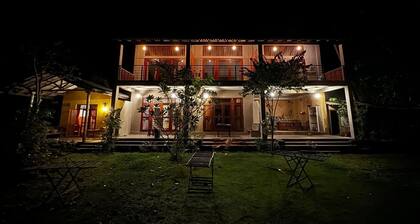 The Cinnamon Cottage