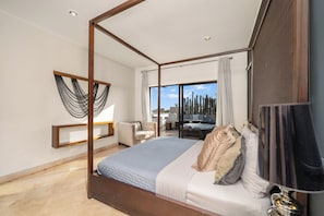 6 chambres, fer et planche à repasser, Wi-Fi, draps fournis
