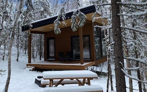 Terrace/patio - Tanières MicroChalets Renard (BAIE SAINT PAUL)