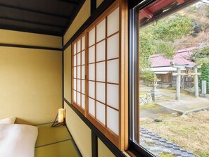 1 habitación, escritorio, wifi gratis y ropa de cama 