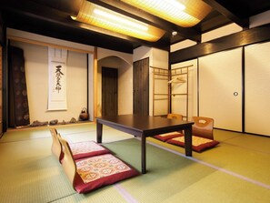 Interior - Nonsmoking Room only Enjoy a relaxing time in / Kameoka Kyōto (Kameoka)
