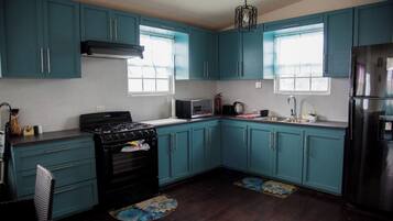 Apartemen, 2 kamar tidur, Boleh Merokok, teras | Interior