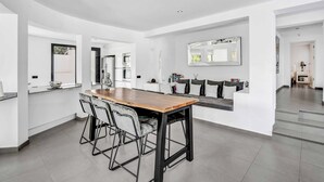 Villa (5 Bedrooms) | Innvendig