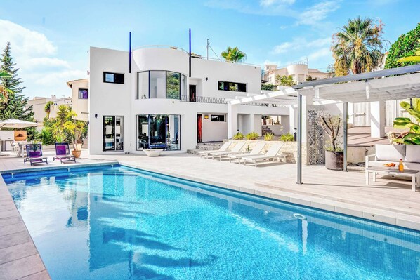 Villa (5 Bedrooms) | Front of property - Villa El Fadri (Benissa)