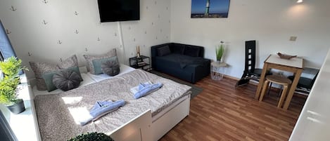 1 bedroom, iron/ironing board, WiFi, bed sheets