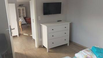 2 bedrooms, individually furnished