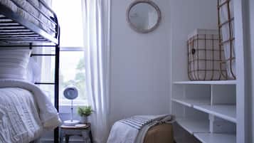 2 bedrooms, travel crib, WiFi, bed sheets