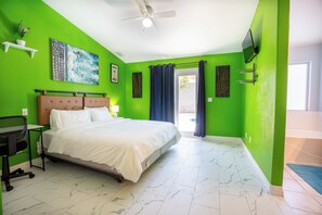 3 camere, una scrivania, ferro/asse da stiro, Wi-Fi