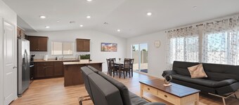 Relax with the whole family at this Mountain View peaceful place to stay.