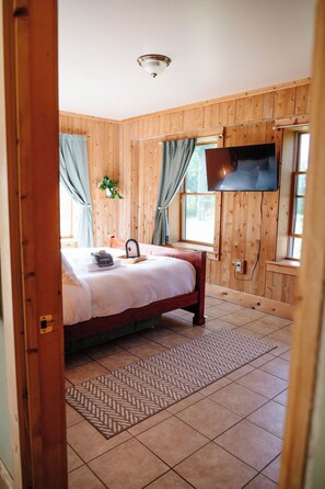 1 chambre, fer et planche à repasser, Wi-Fi gratuit, draps fournis