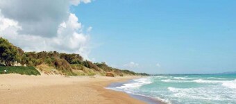 Elysium Countryside House Jacuzzi - Doune, Douneika, Greece