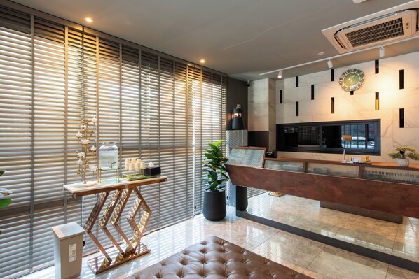 Lobby - Hi Sotel (Bangkok)